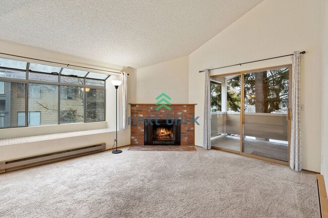 Photo - 2 BED & 2 BATH CONDO FOR RENT Unit D301