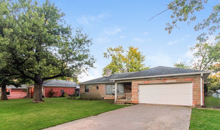 Photo - 1021 Payton Ave