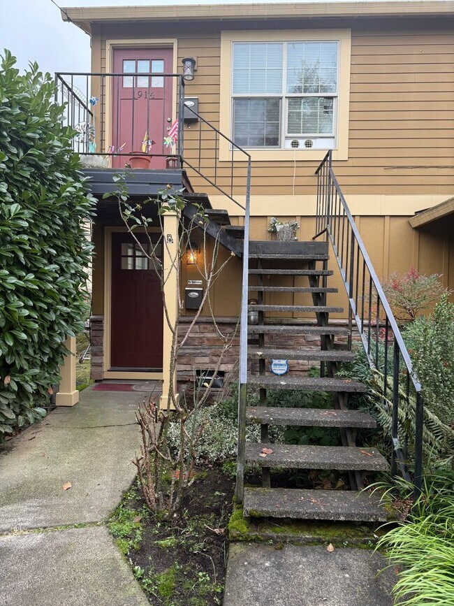 Photo - 118000 Unidad 1912