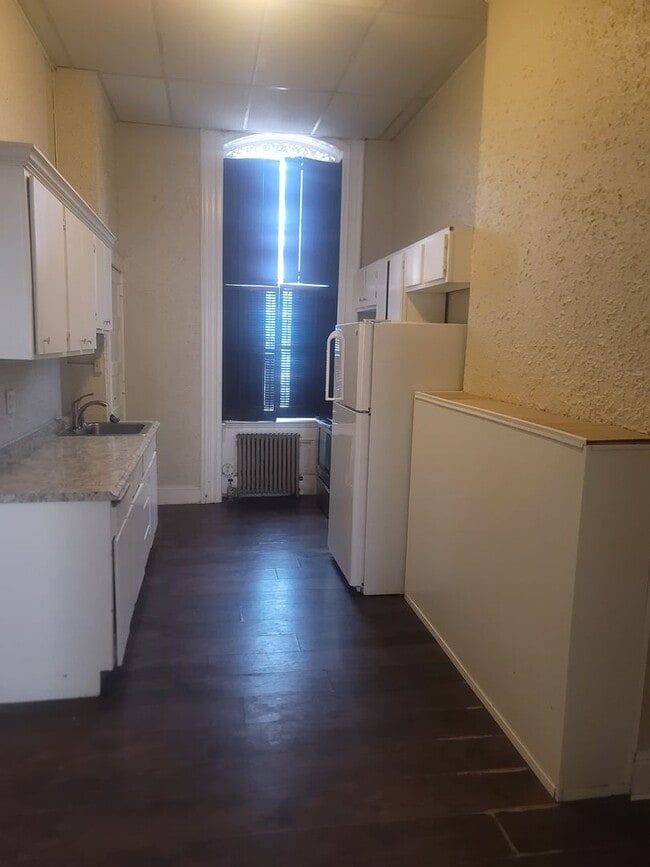 Photo - 49-51 West Market Street Unit 2R