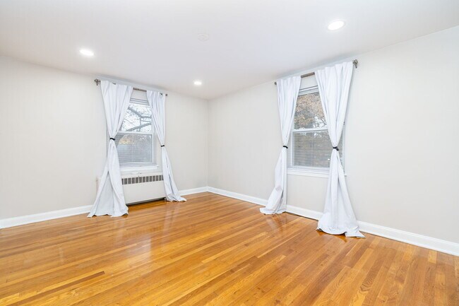 Photo - 43 Arnold Way Unit 43