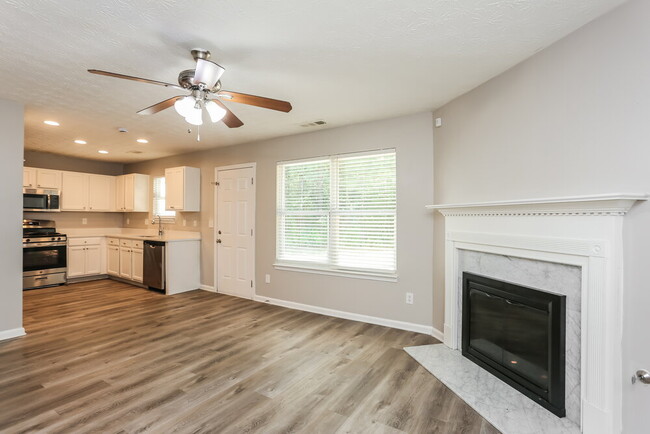 Photo - 9422 Lakeview Rd