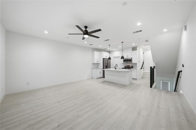 7207 Mohawk Dr