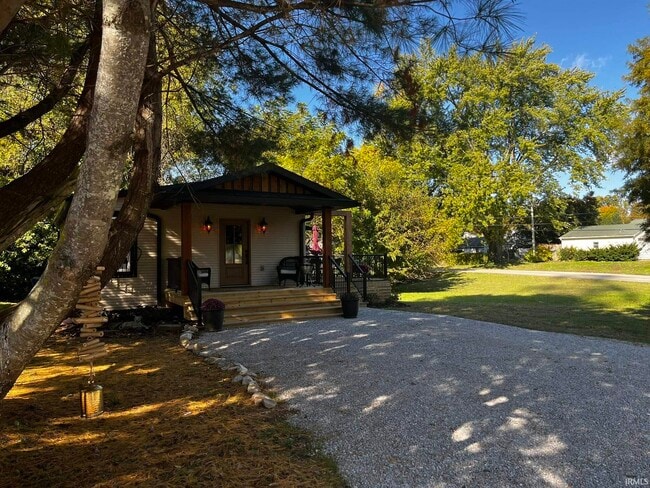 Photo - 624 Monroe St