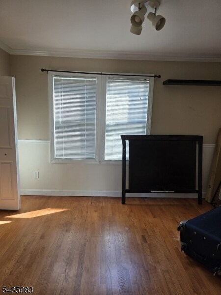 929 Adams Ave
