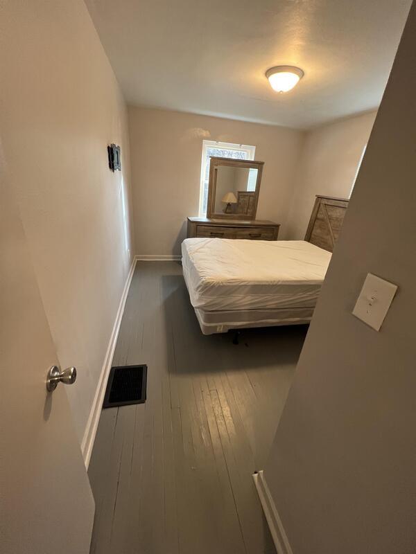 Photo - 246 Basswood Ave