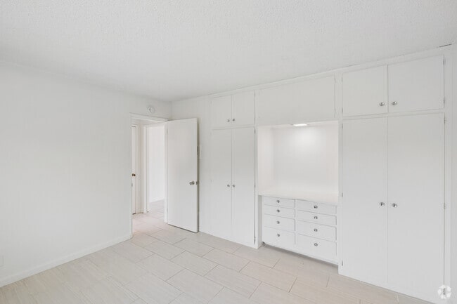 1BR, 1BA - 511SF - Bedroom
