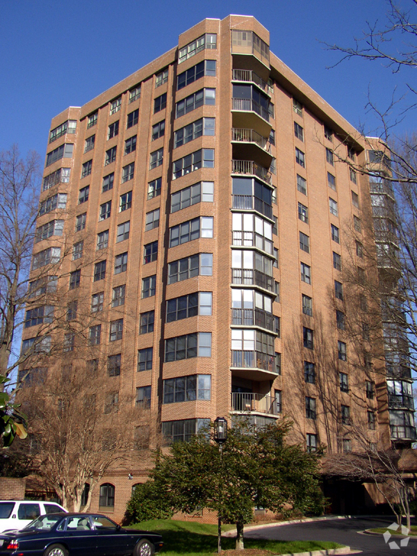 Looking north along Queens Road - The Carlton Condominiums