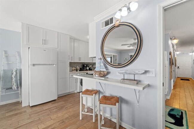 Photo - 8743 Thomas Dr Unit FL5-ID1355029P