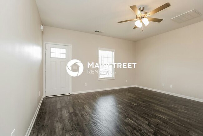 Photo - 4 Bedroom Pet-Friendly Home in Spring Hill, TN with Main Street Renewal
