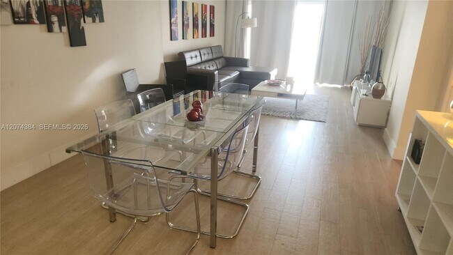 Photo - 500 Bayview Dr Unit 1725