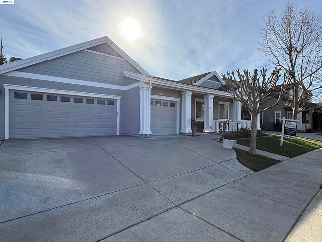 Photo - 2946 Bresso Dr