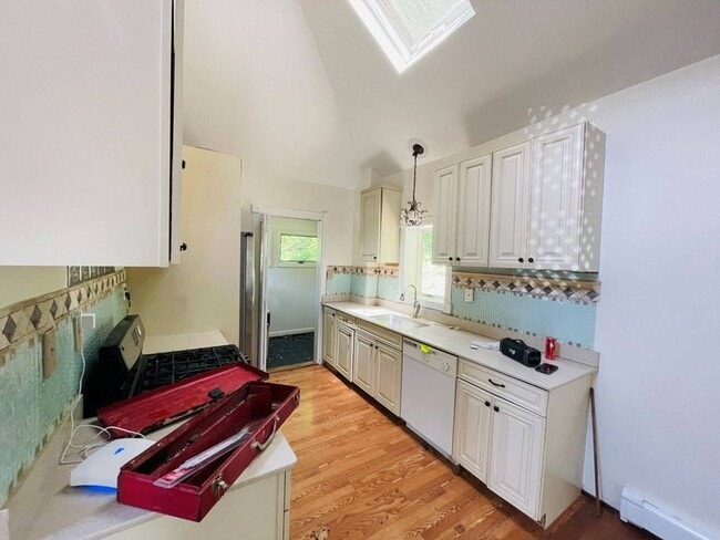Photo - 16 Herb Hill Rd
