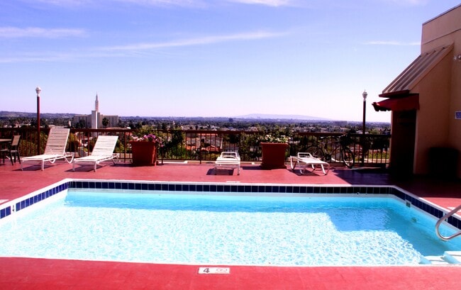 roof deck - 10811 Ashton Ave