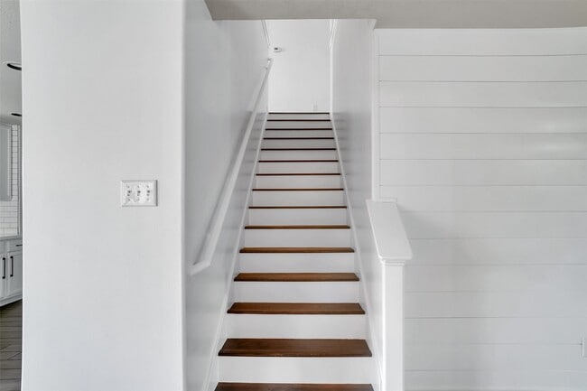 Photo - 15807 Little Miss Creek Dr