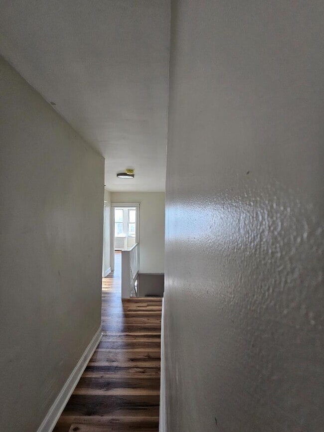 Photo - 5711 Dunlap St