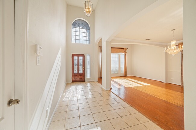 Photo - 11134 Maynard Pl