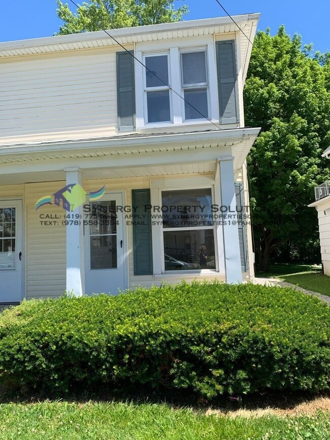 Earl Ave. 7 - Earl Ave. 7 Unidad 7