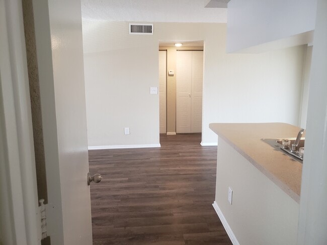 Photo - Allston Lakes Apartments