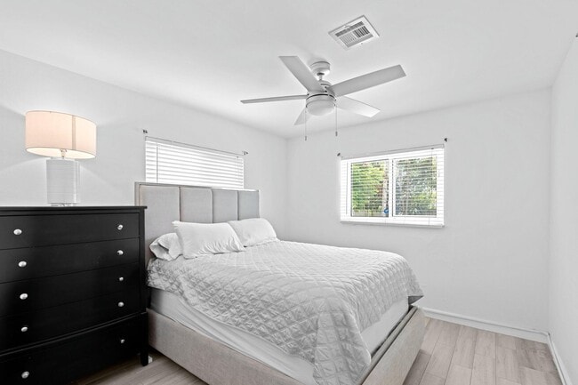 Photo - 226 SW 13th Ave