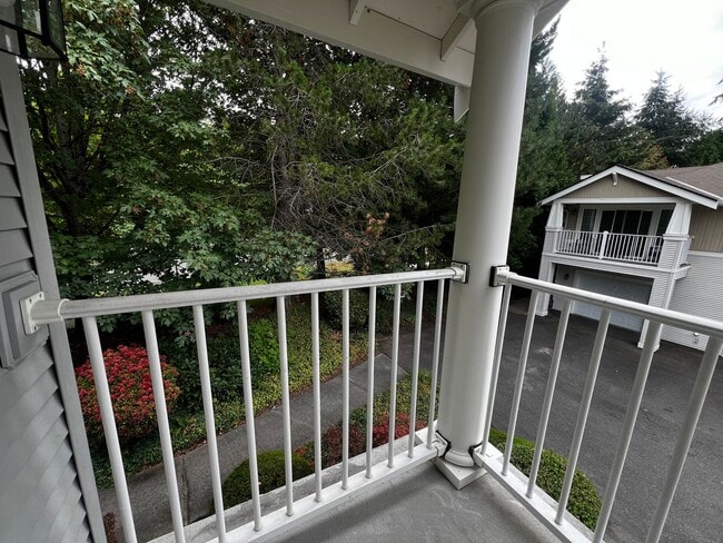 Photo - DuPont Condo, 3 bedrooms, 2.5 bath for Rent