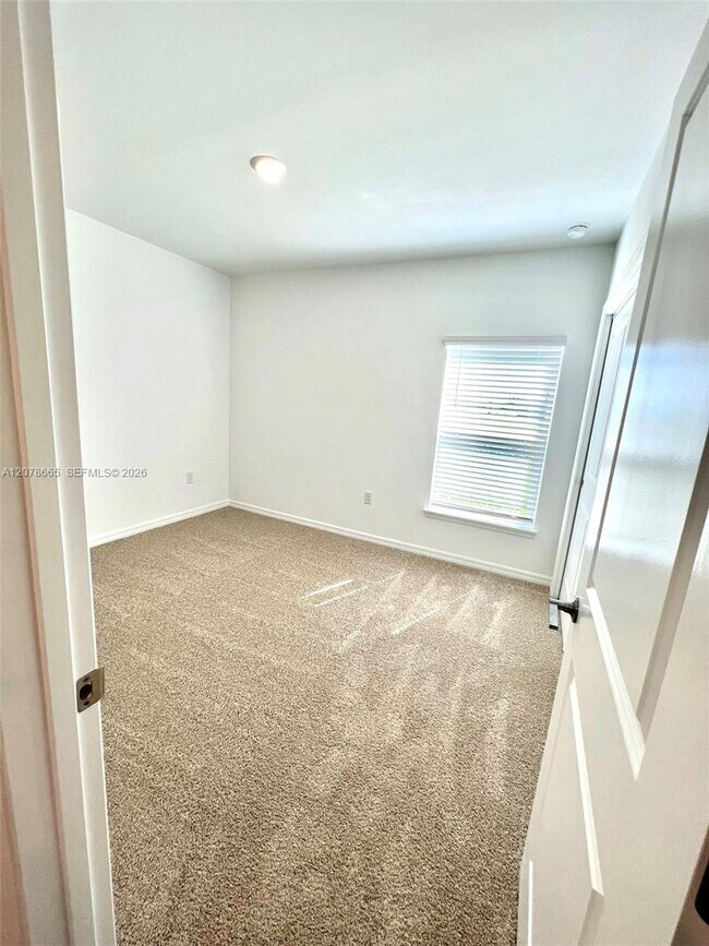 326 SW 31st Ave
