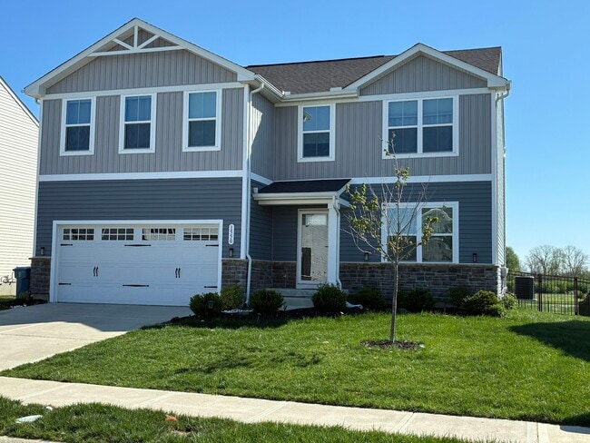 Building Photo - 1550 Knights Way