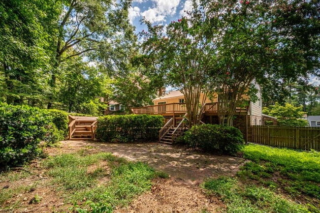 Spacious 4 Bedroom Home in Midlothian – Available August 28 – $3,000/mo