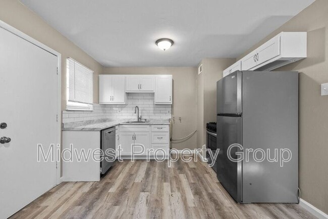Photo - 5 Boles Ave