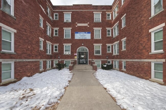 Building Photo - 60 Carroll St Unit C3