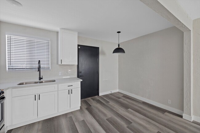 Downtown Apartments