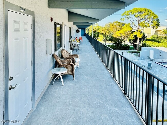 Photo - 826 Wiggins Pass Rd Unit 307