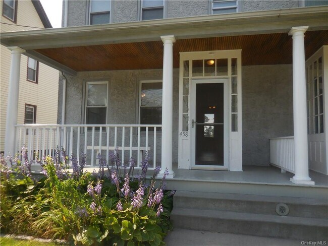 Photo - 458 Westchester Ave