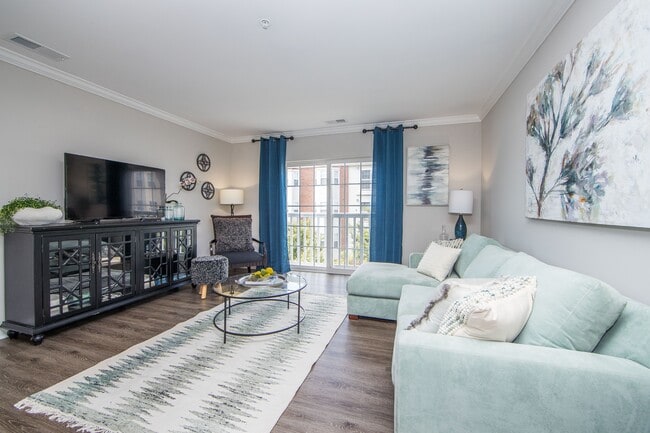 Área de estar - Heritage at Settlers Landing Apartments