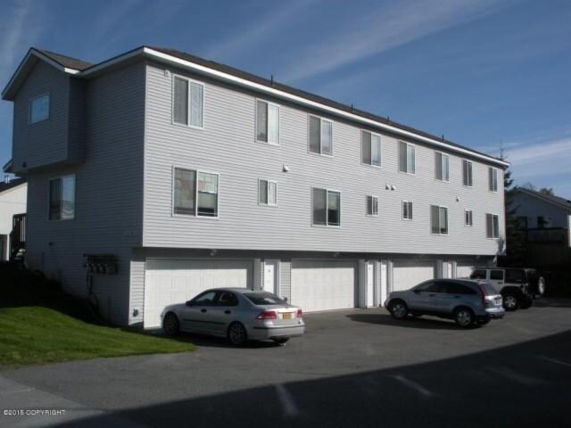 Gold Kings Townhomes - Gold Kings Townhomes