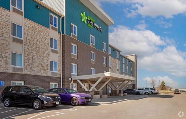 Building Photo - Extended Stay America Suites Minneapolis Rental