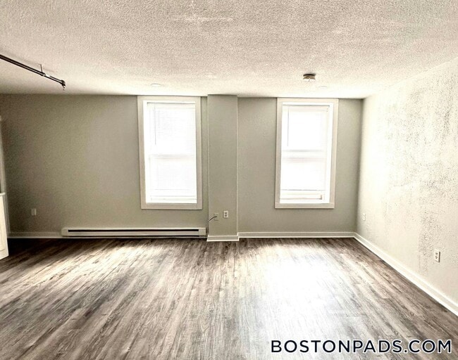 Photo - 76 Franklin St Unit 39