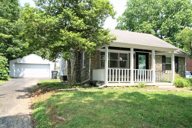 Photo - Adorable home located in southside of Lexington    20260604