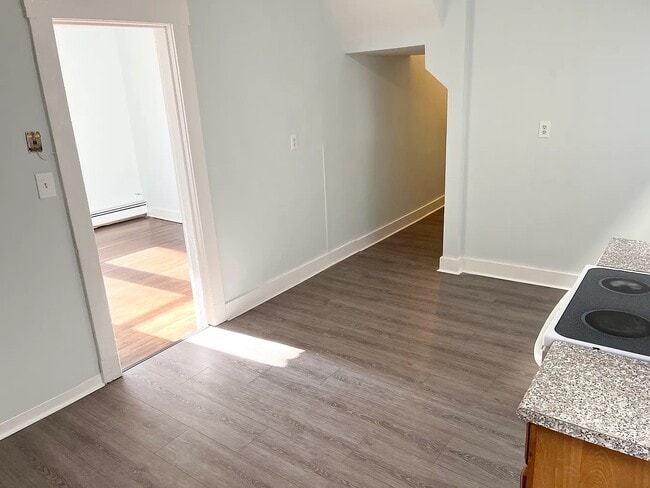 Photo - 39 Shepard St Unit First Floor