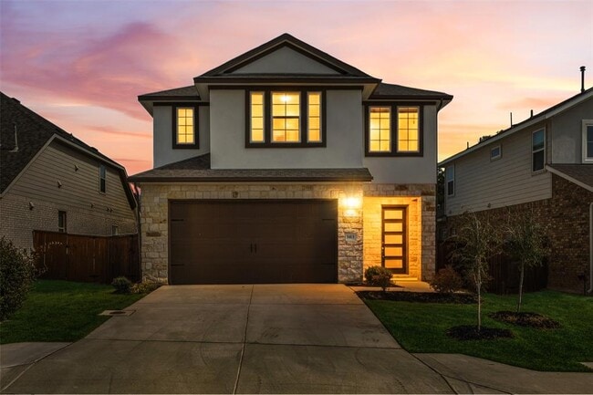 Photo - 1413 Kneehigh Ln