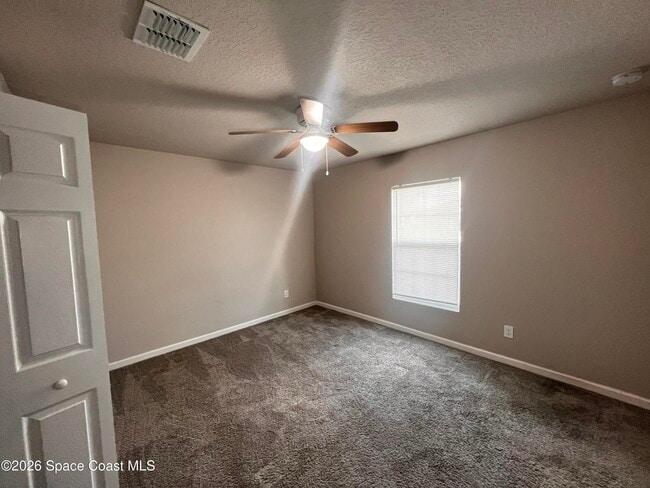 Photo - 563 Corbin Cir SW