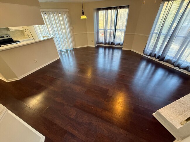 Photo - Beautiful Condo minutes from Uptown Charlotte