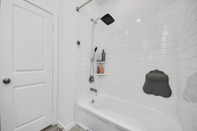 Building Photo - 8202 Tempest Stone Dr