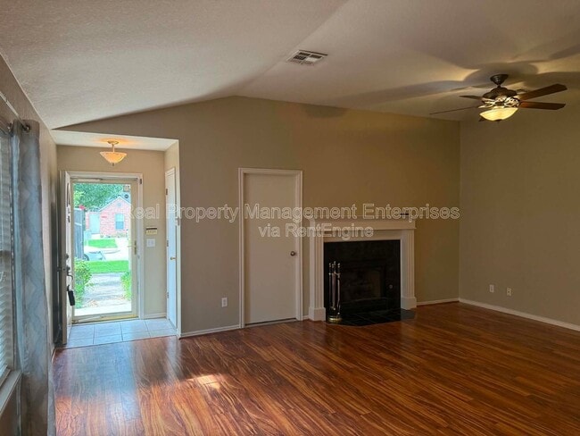 Photo - 4101 Heritage Pl Dr