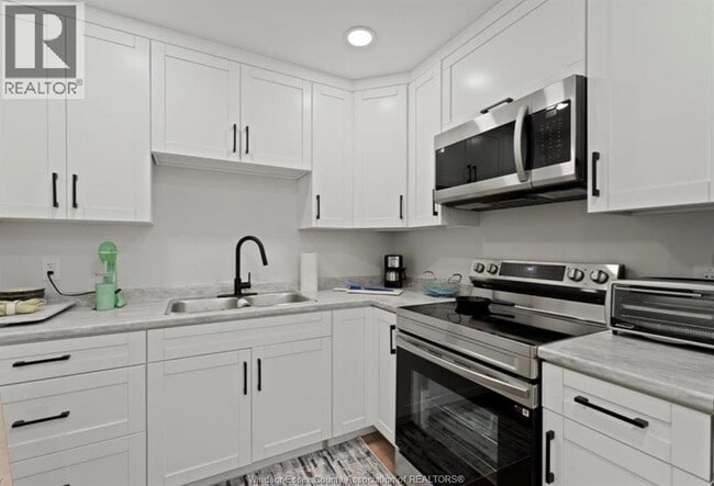 Photo - 1837 Meldrum Rd
