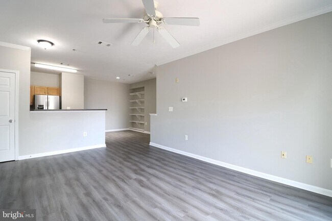 Photo - 5117 Travis Edward Way Unit 5117E