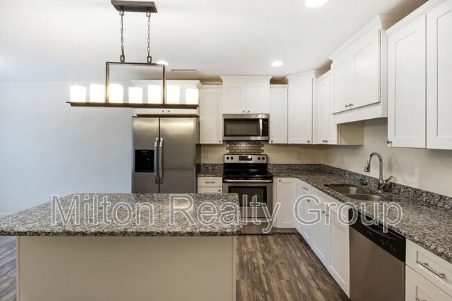 Photo - 116 Brickyard Ln