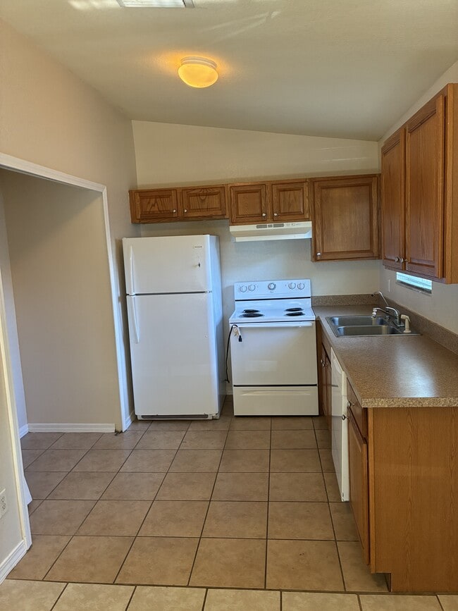 Photo - 6132 E Quitman St