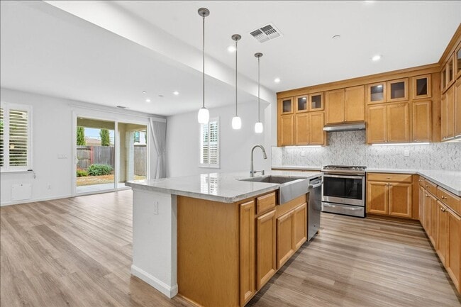 Photo - 7503 Allan Detrick Ave