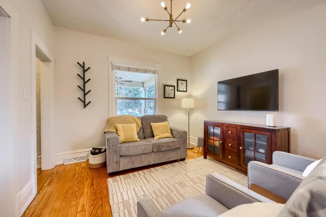 Photo - 3039 S Bannock St